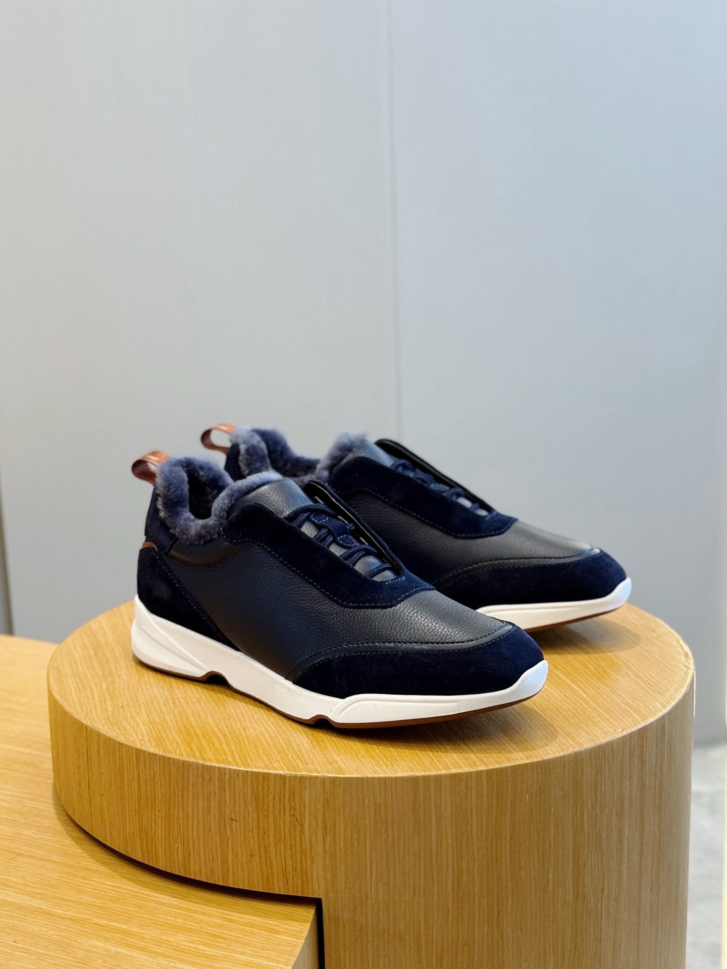 로로피아나 Loro Piana Modular Walk  스니커즈