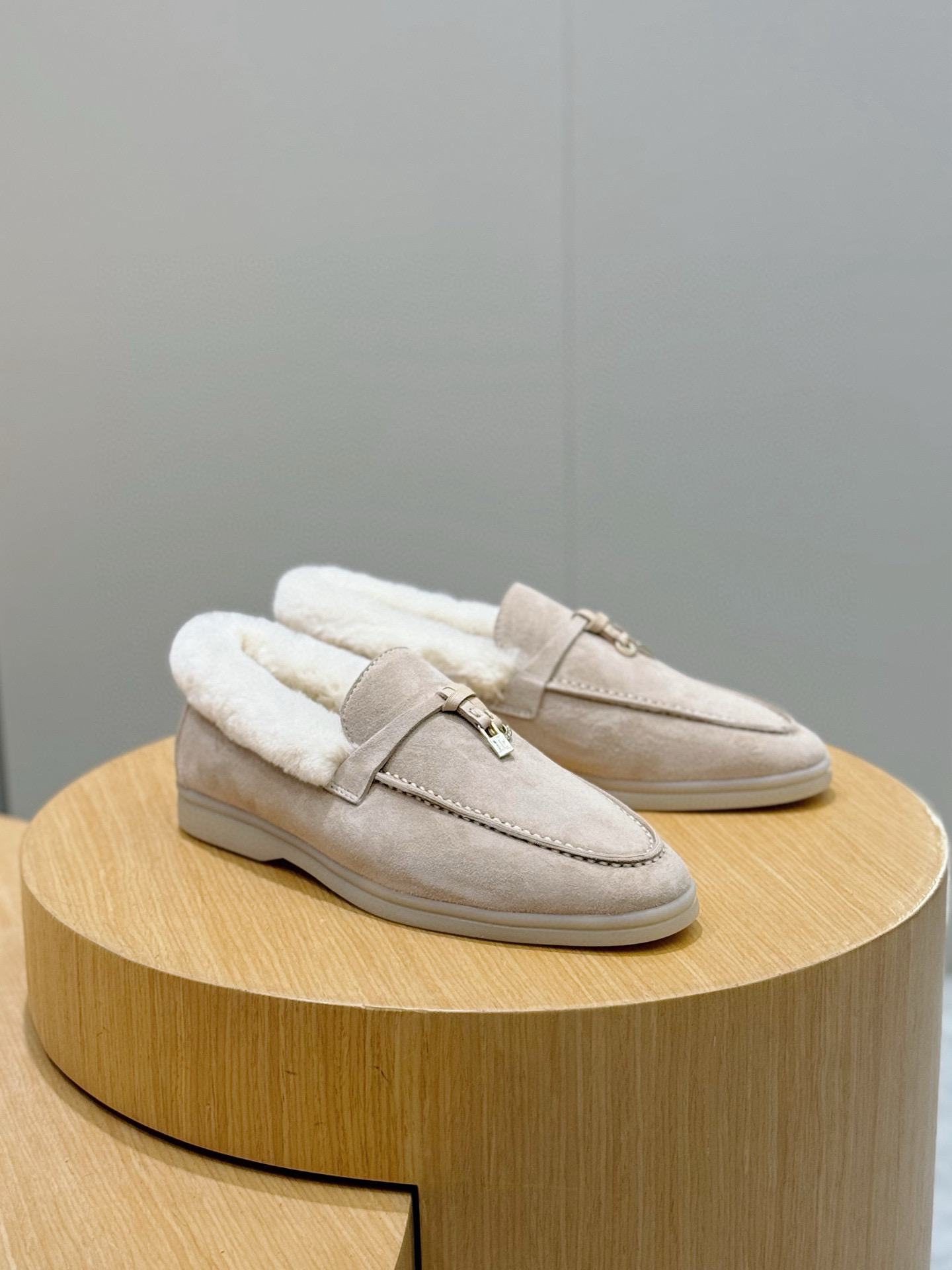 로로피아나 Loro Piana Open Walk 로퍼 슈즈