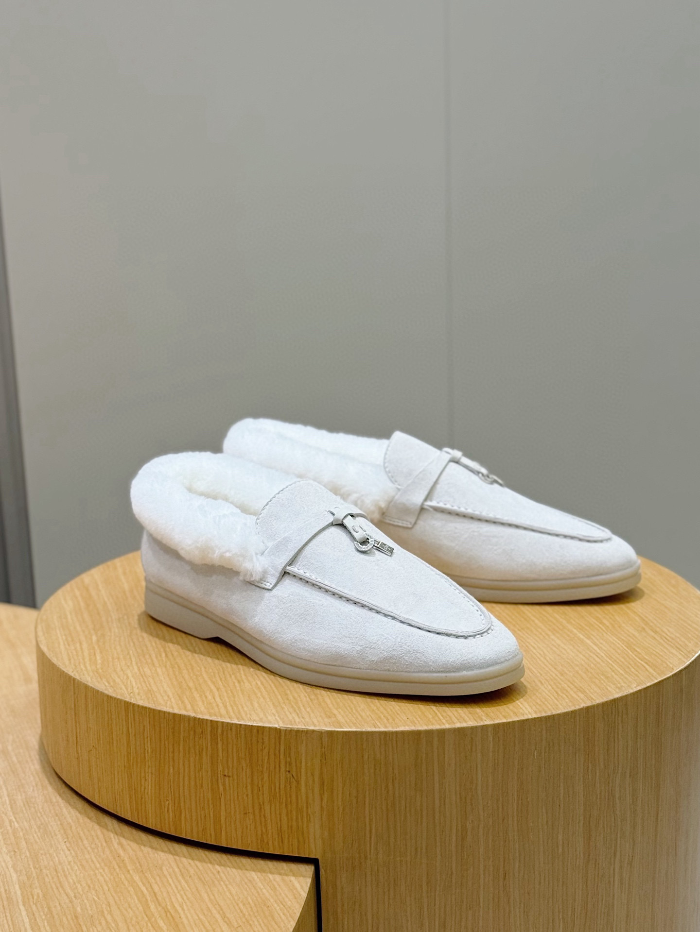 로로피아나 Loro Piana Open Walk 로퍼 슈즈