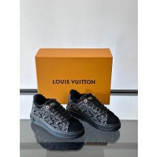루이비통 Louis Vuitton Time Out 스니커즈