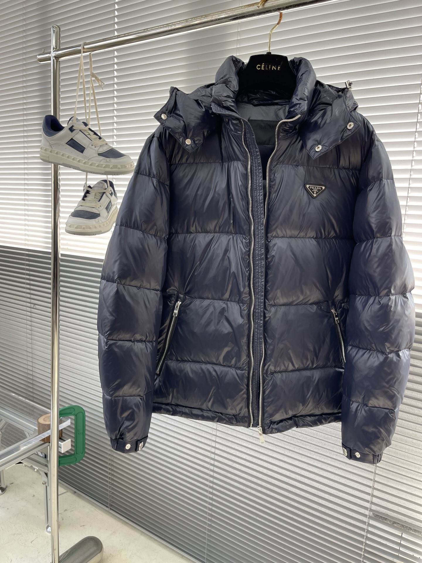 프라다 Prada 다운재킷