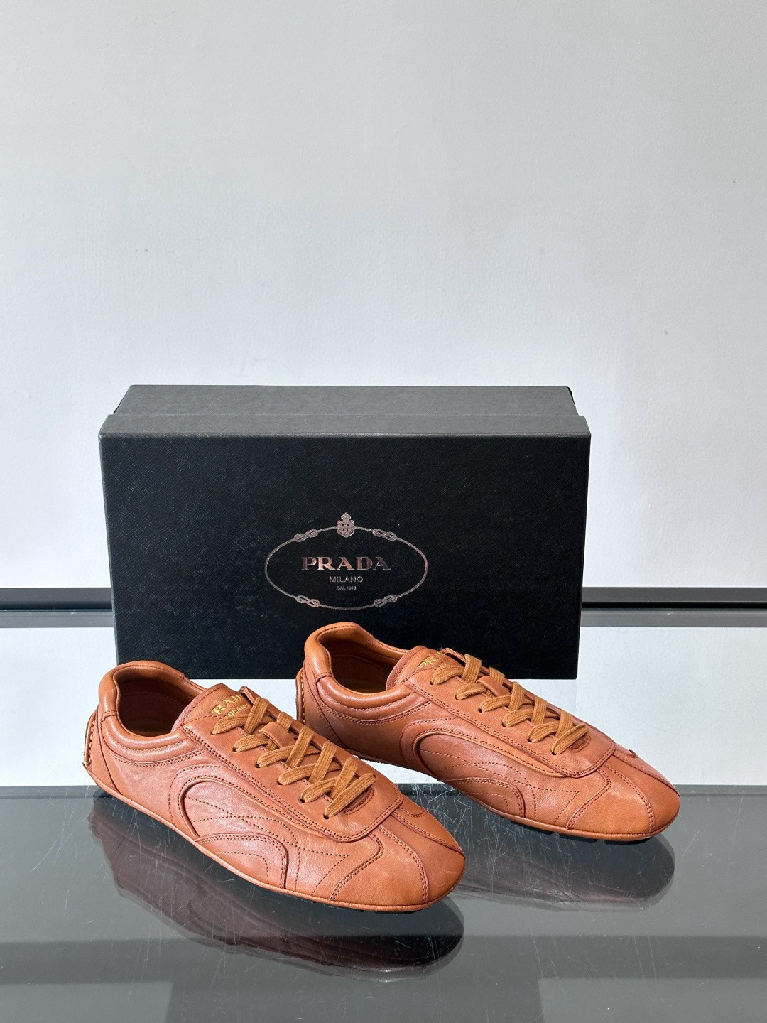 프라다 Prada Montecarlo 스니커즈