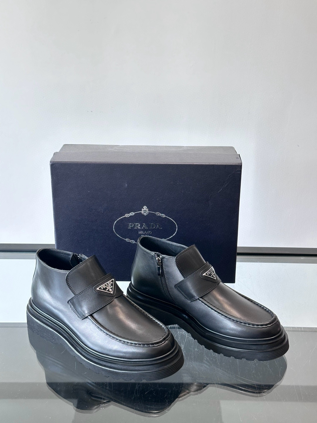 프라다 Prada 부츠