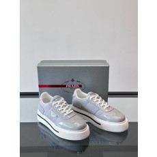프라다 Prada 스니커즈