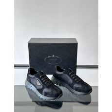 프라다 Prada 스니커즈