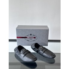 프라다 Prada 로퍼 슈즈