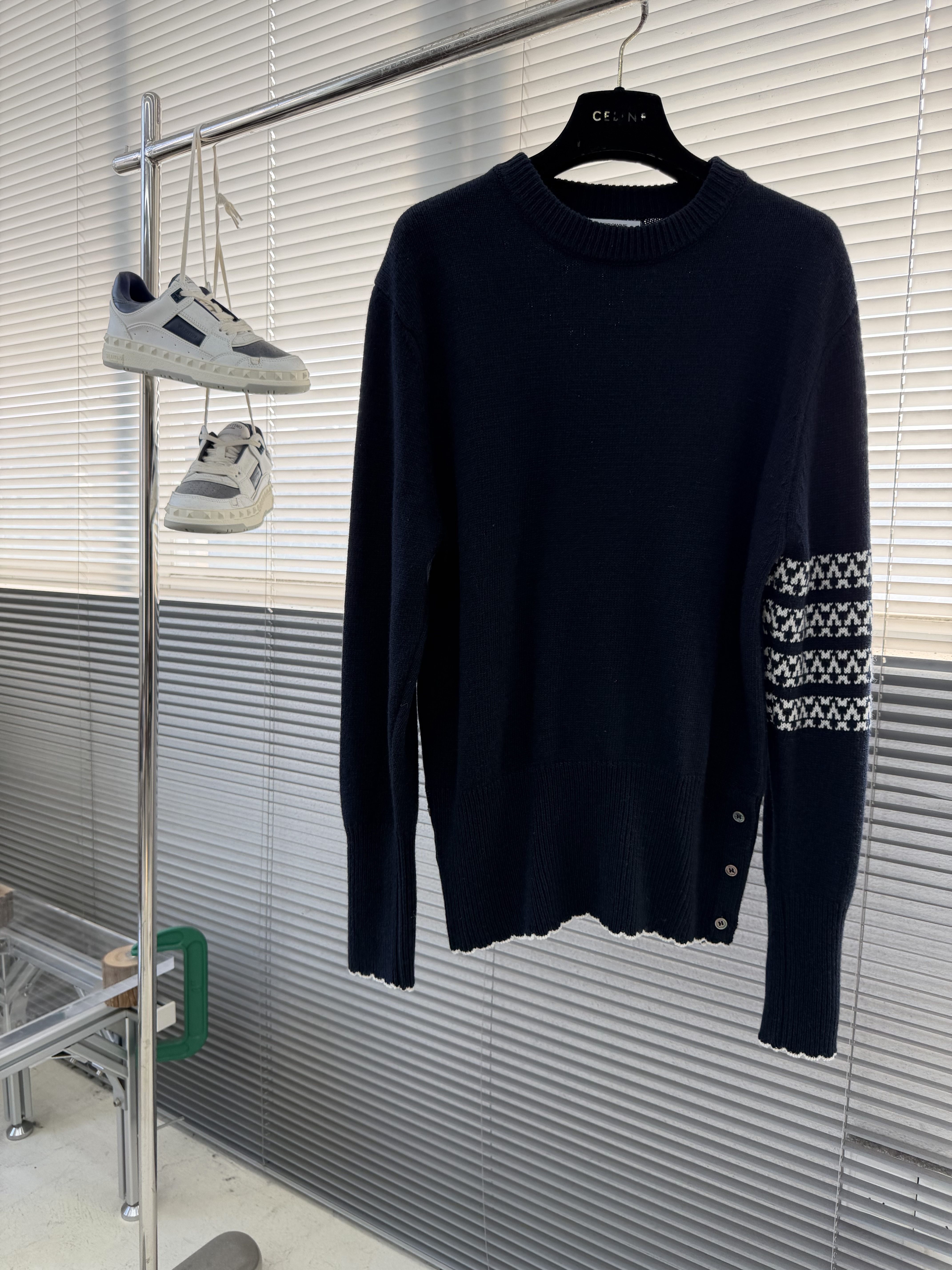 톰브라운 Thom Browne 스웨터