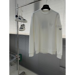 프라다 Prada 맨투맨