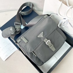 프라다 Prada 1BD994 리나일론 숄더백 25cm