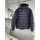 프라다 Prada 다운재킷