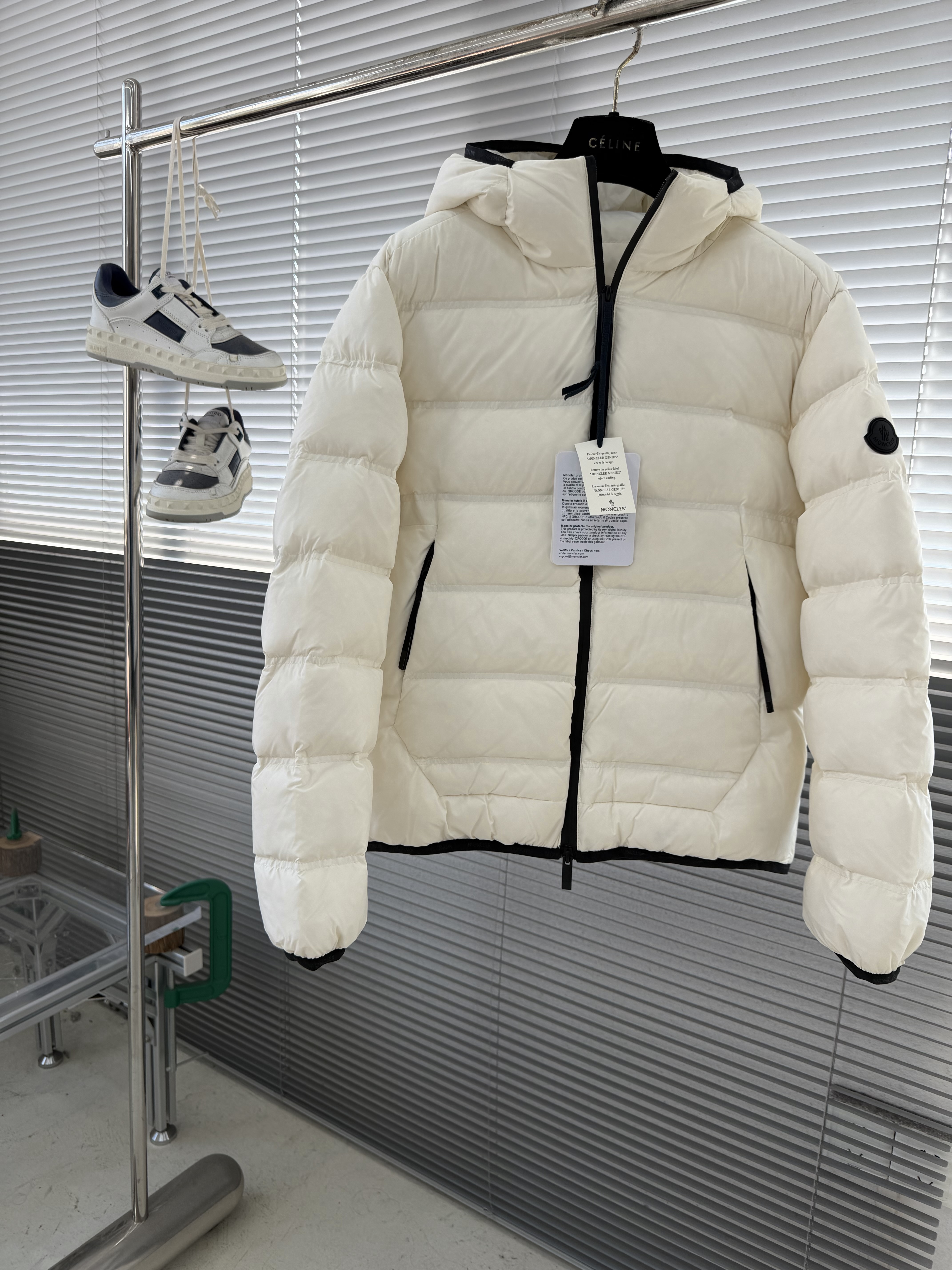 몽클레어 Moncler Gardy 다운재킷