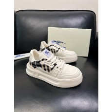 버버리 Burberry 스니커즈