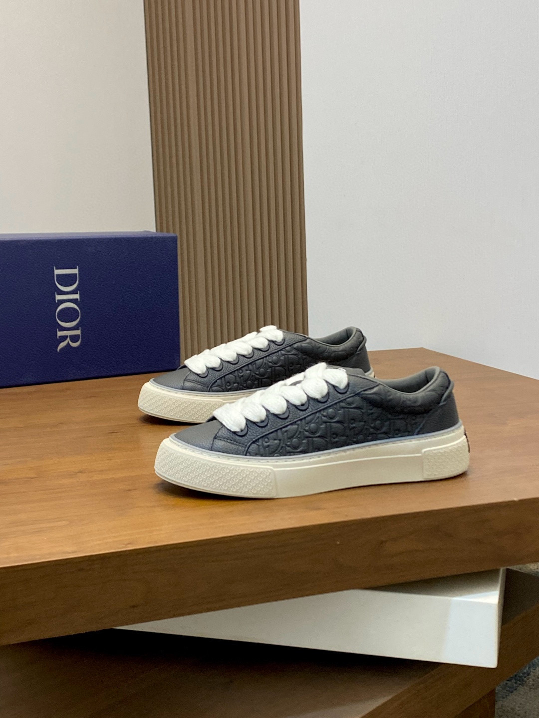 디올 Dior x Denim Tears B33 스니커즈