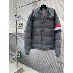 톰브라운 Thom Browne 다운재킷