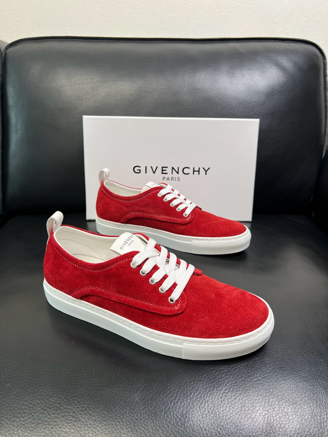 지방시 Givenchy 스니커즈