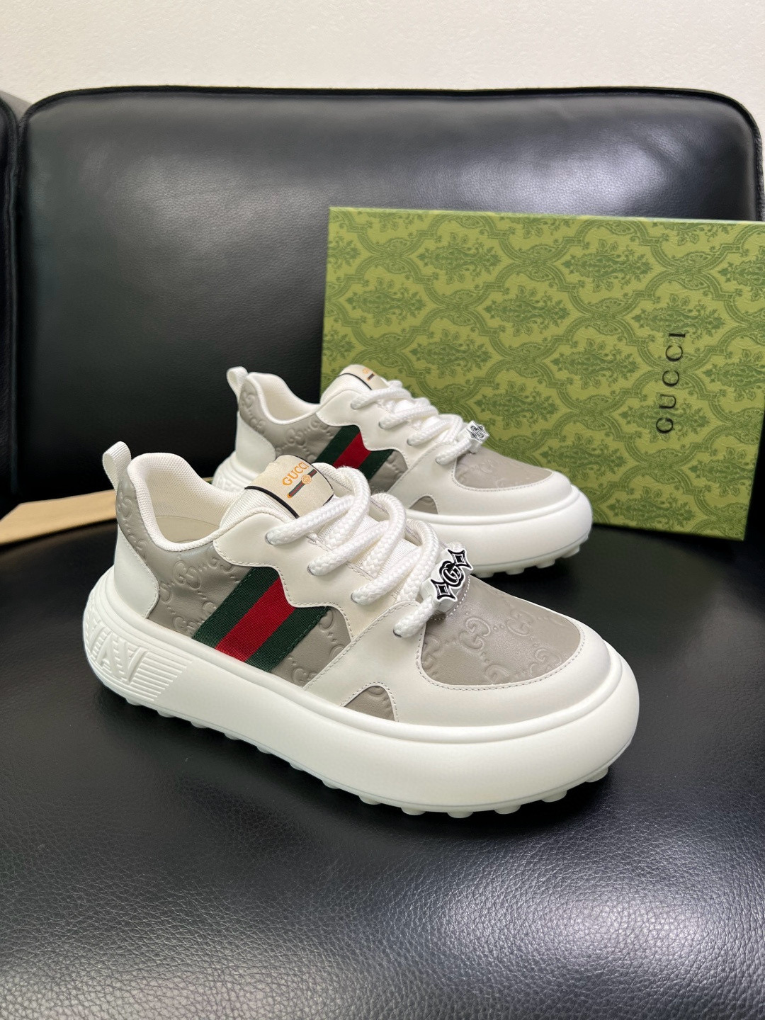 구찌 Gucci 스니커즈