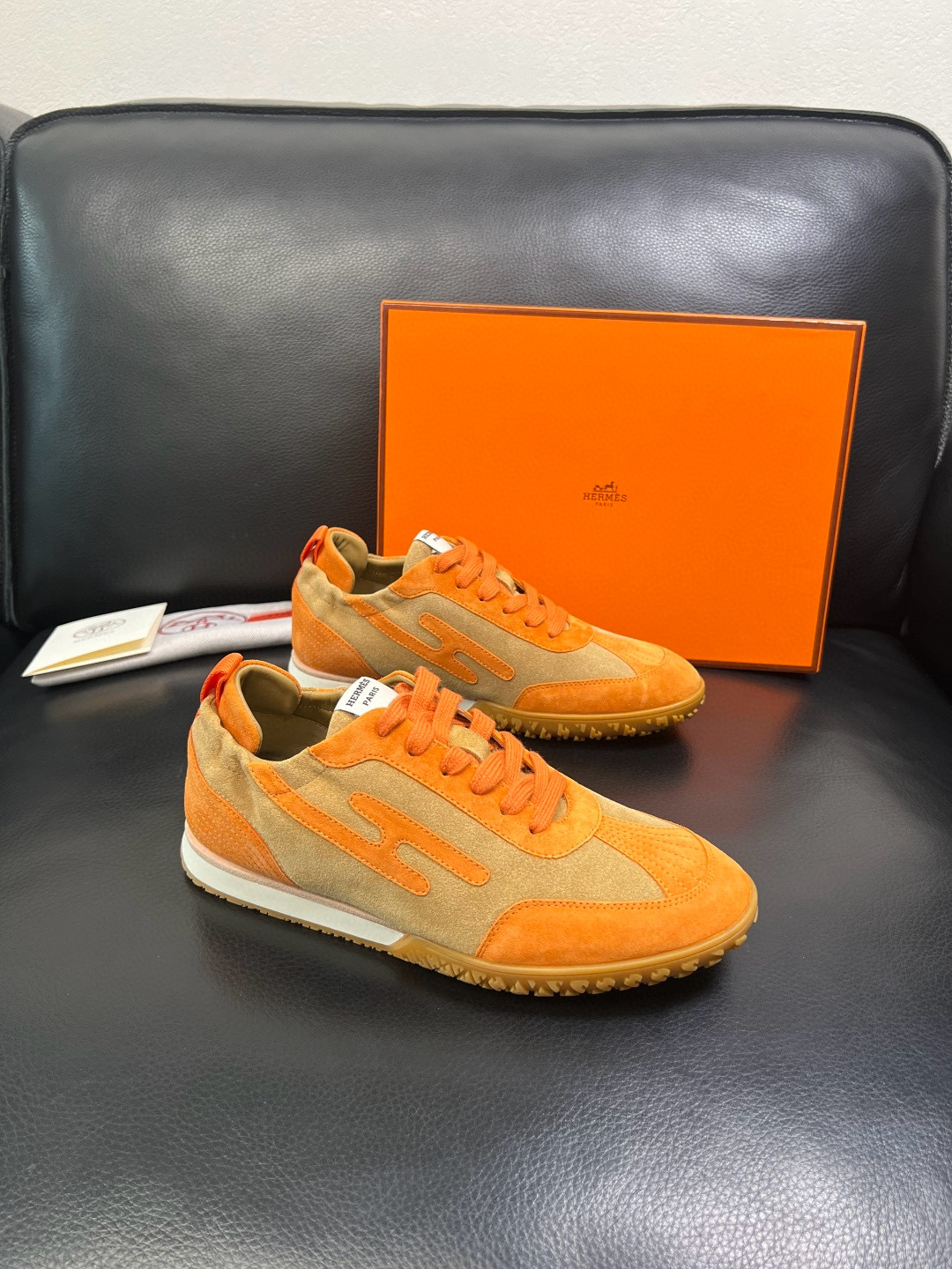 에르메스 Hermes 스니커즈