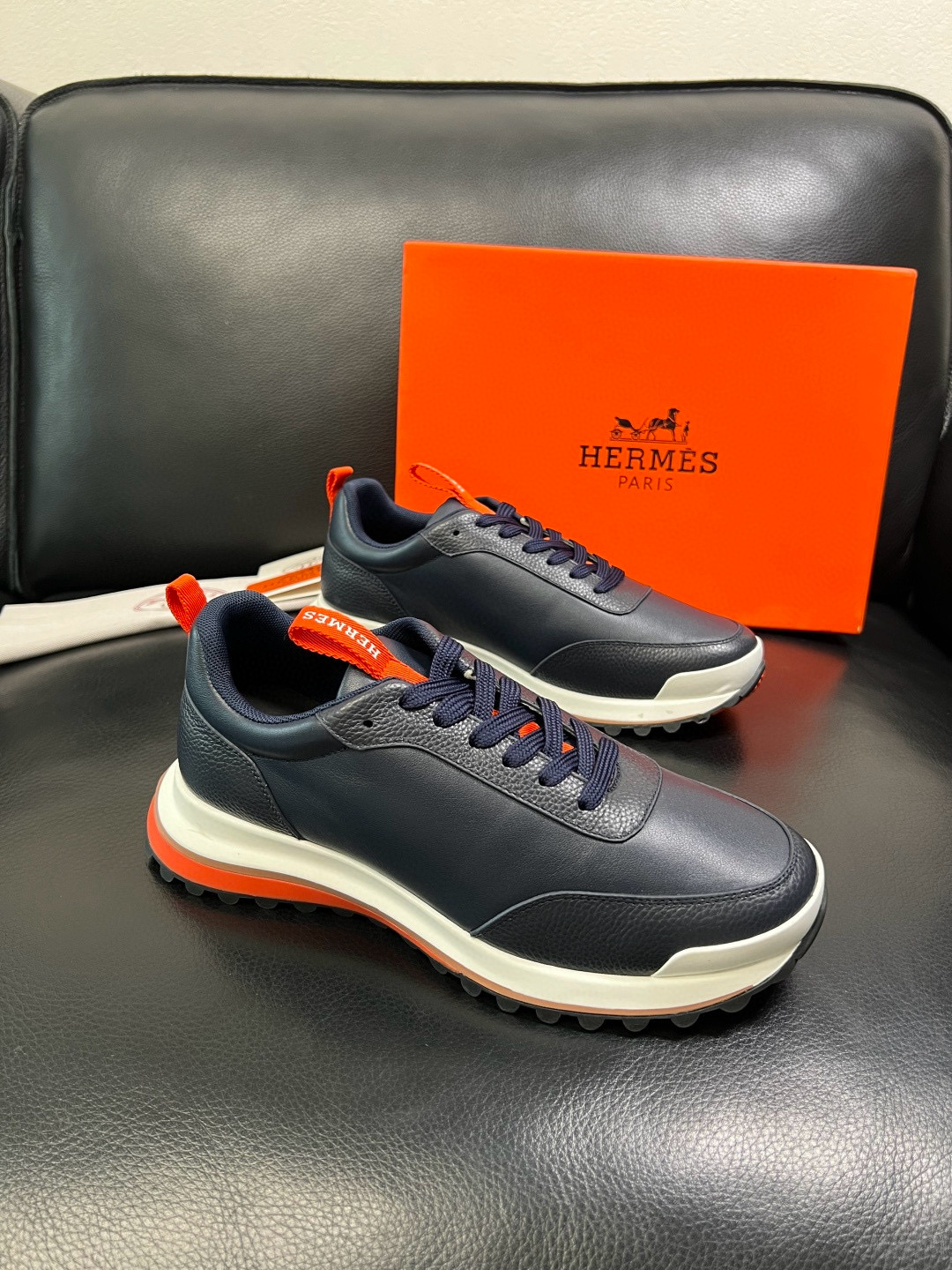 에르메스 Hermes 스니커즈
