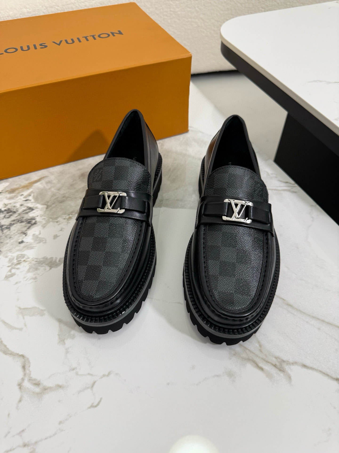 루이비통 Louis Vuitton 구두