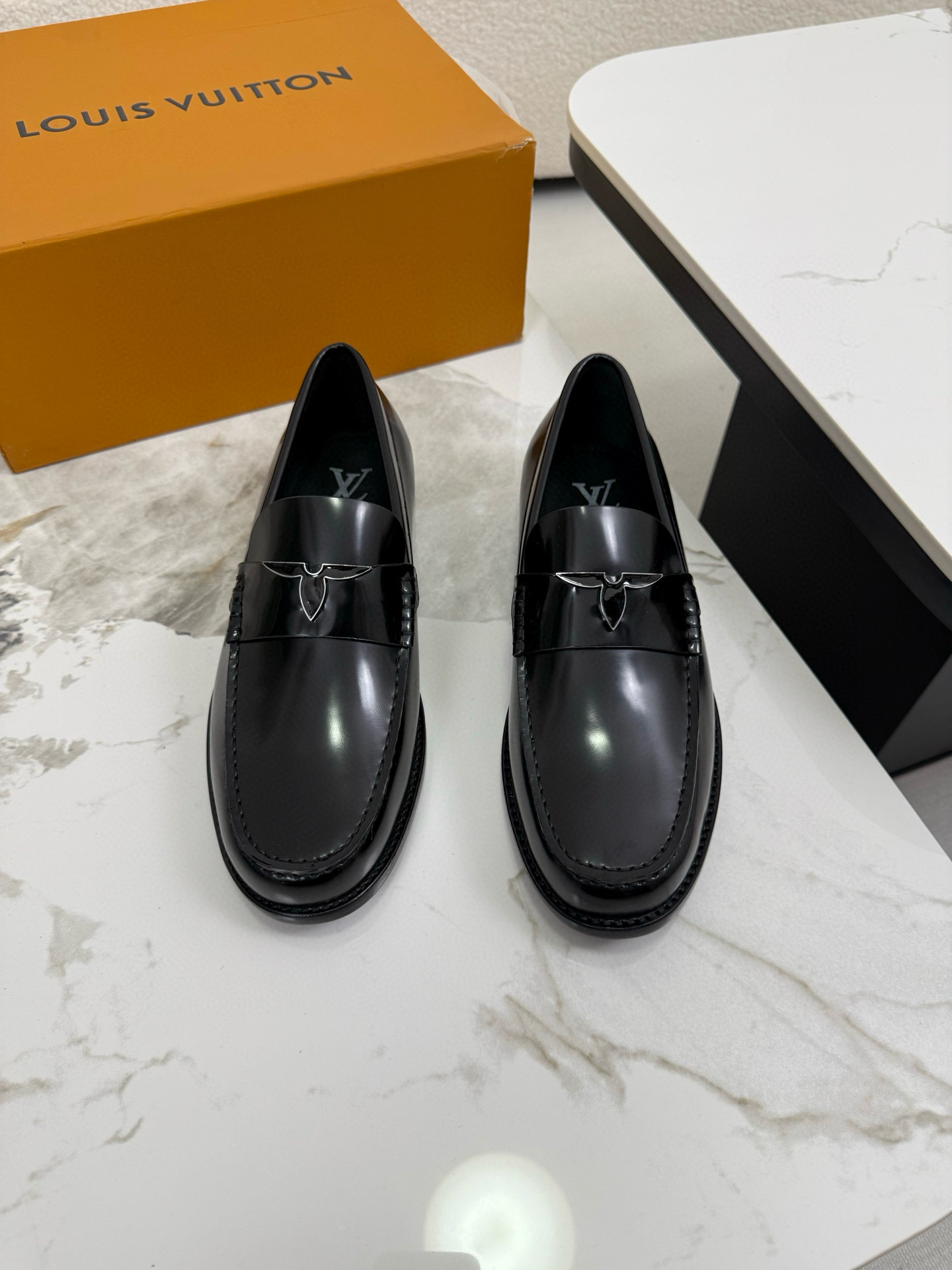 루이비통 Louis Vuitton 구두