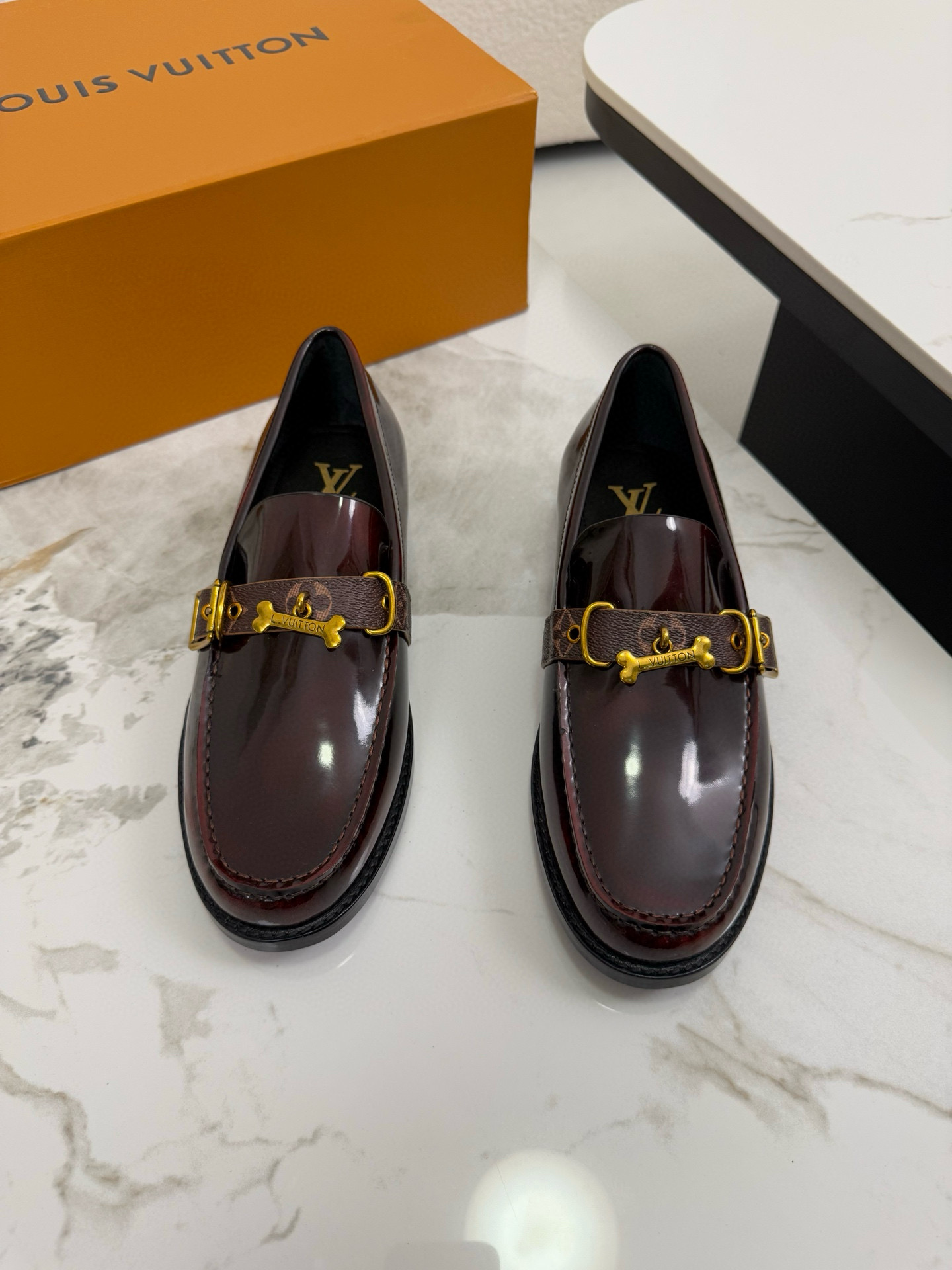 루이비통 Louis Vuitton 구두