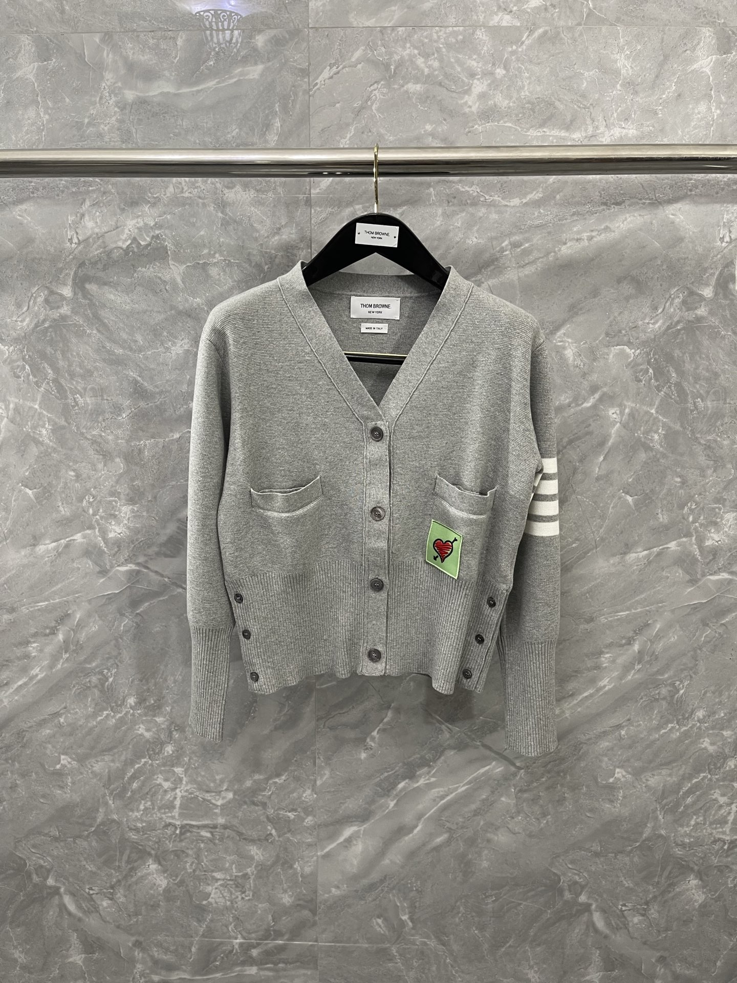 톰브라운 Thom Browne 가디건