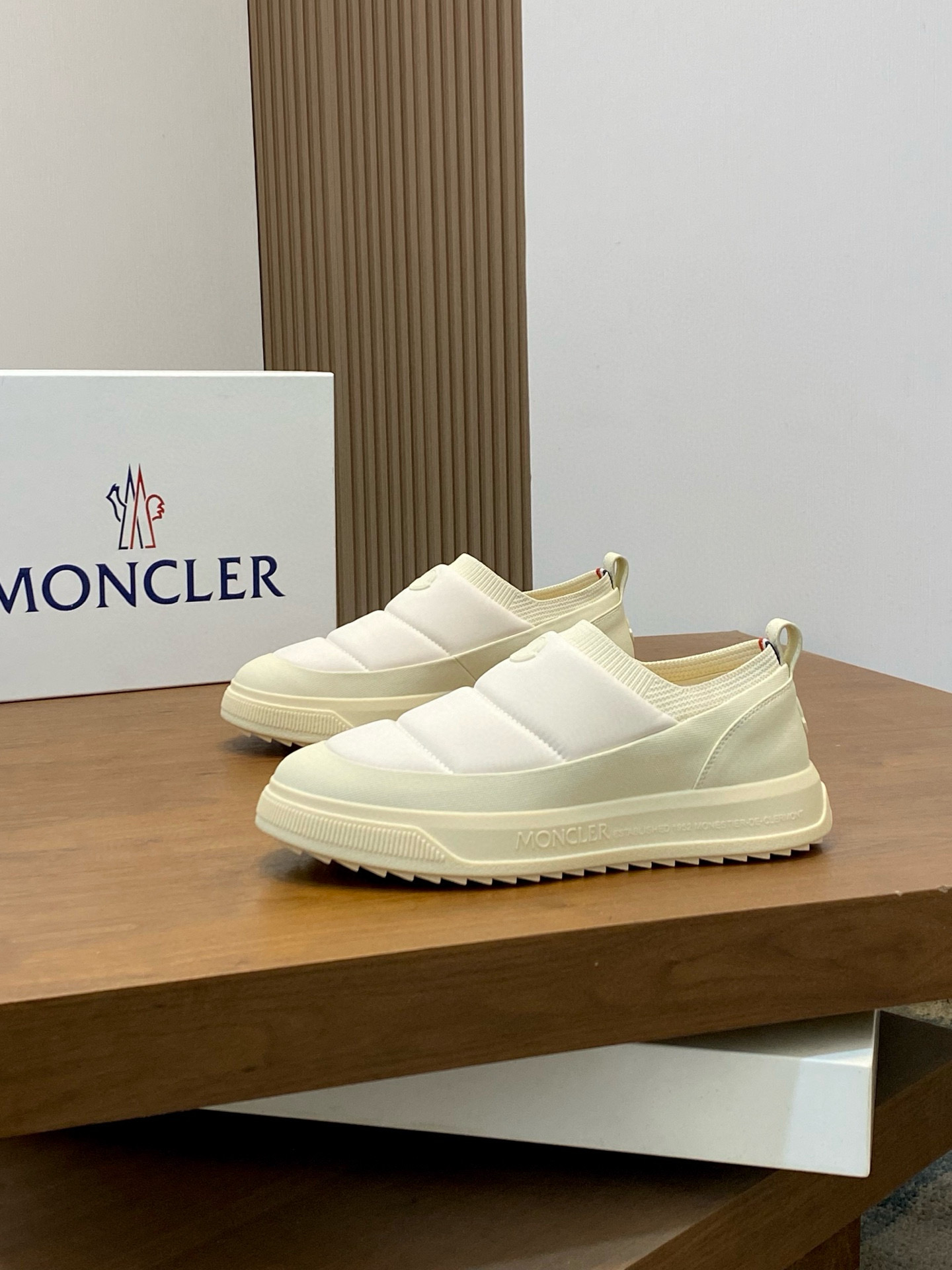 몽클레어 Moncler Monpulse 스니커즈