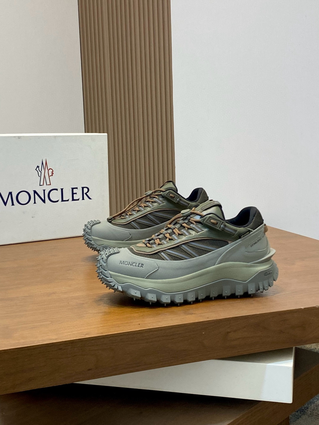 몽클레어 Moncler Trailgrip GTX 스니커즈