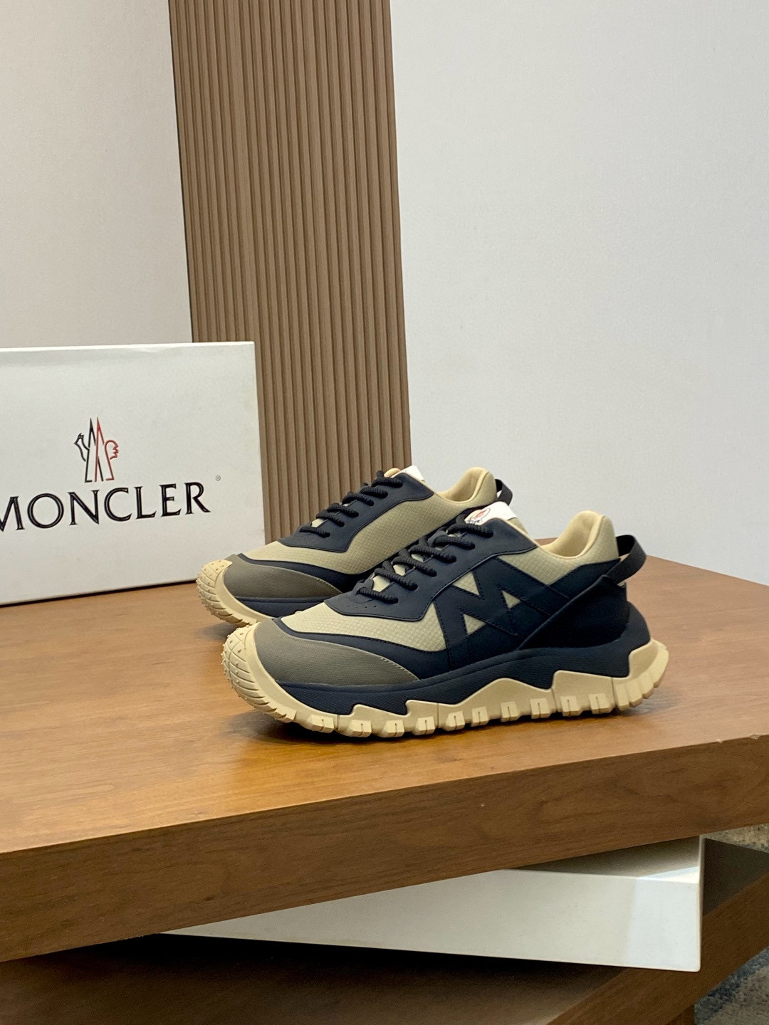 몽클레어 Moncler 스니커즈