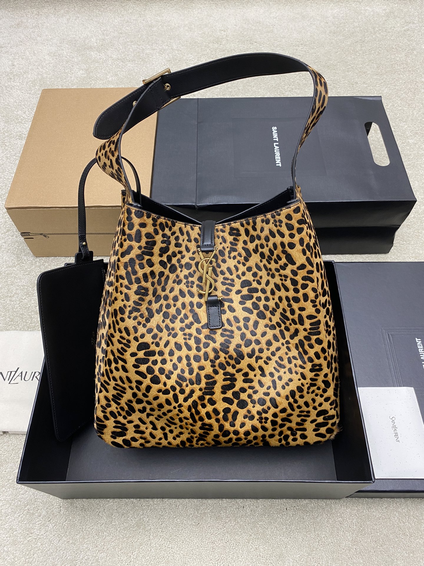 생로랑 Saint laurent/YSL 753837 Le 5 A 7 Supple Large