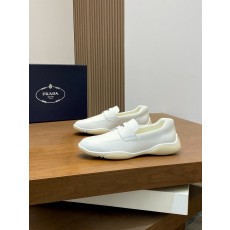 프라다 Prada 스니커즈 White
