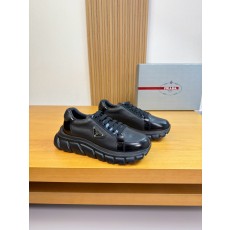 프라다 Prada 스니커즈