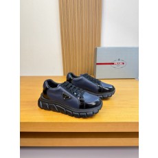 프라다 Prada 스니커즈