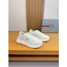 프라다 Prada 스니커즈