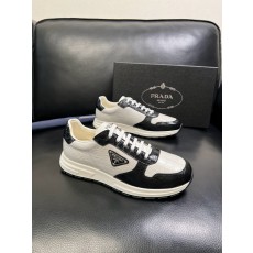 프라다 Prada 스니커즈