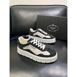 프라다 Prada 스니커즈
