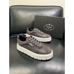 프라다 Prada 스니커즈