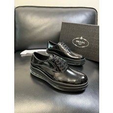 프라다 Prada 스니커즈