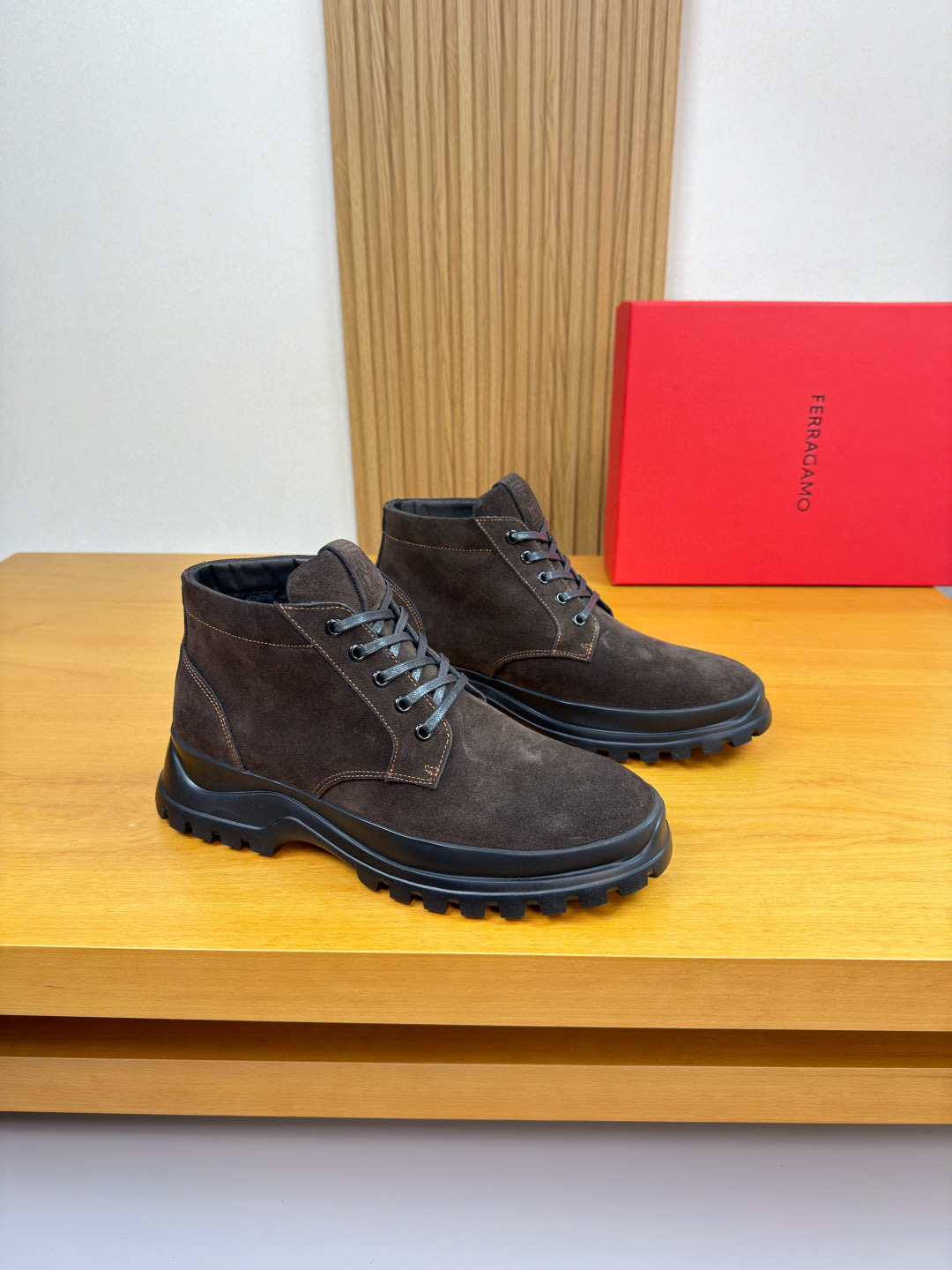 살바토레 페라가모 Salvatore Ferragamo 부츠