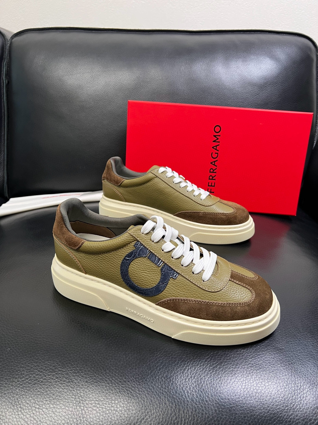 살바토레 페라가모 Salvatore Ferragamo 스니커즈