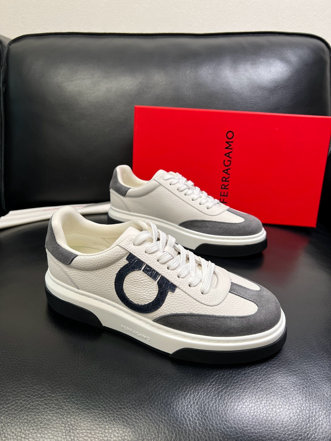 살바토레 페라가모 Salvatore Ferragamo 스니커즈