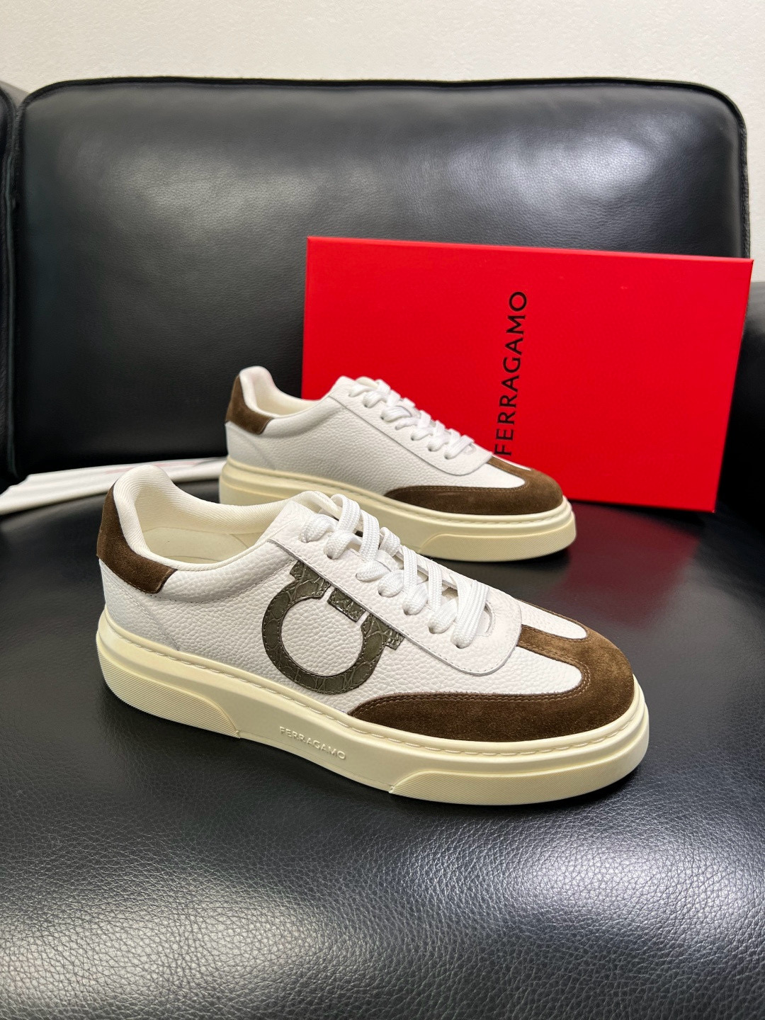 살바토레 페라가모 Salvatore Ferragamo 스니커즈