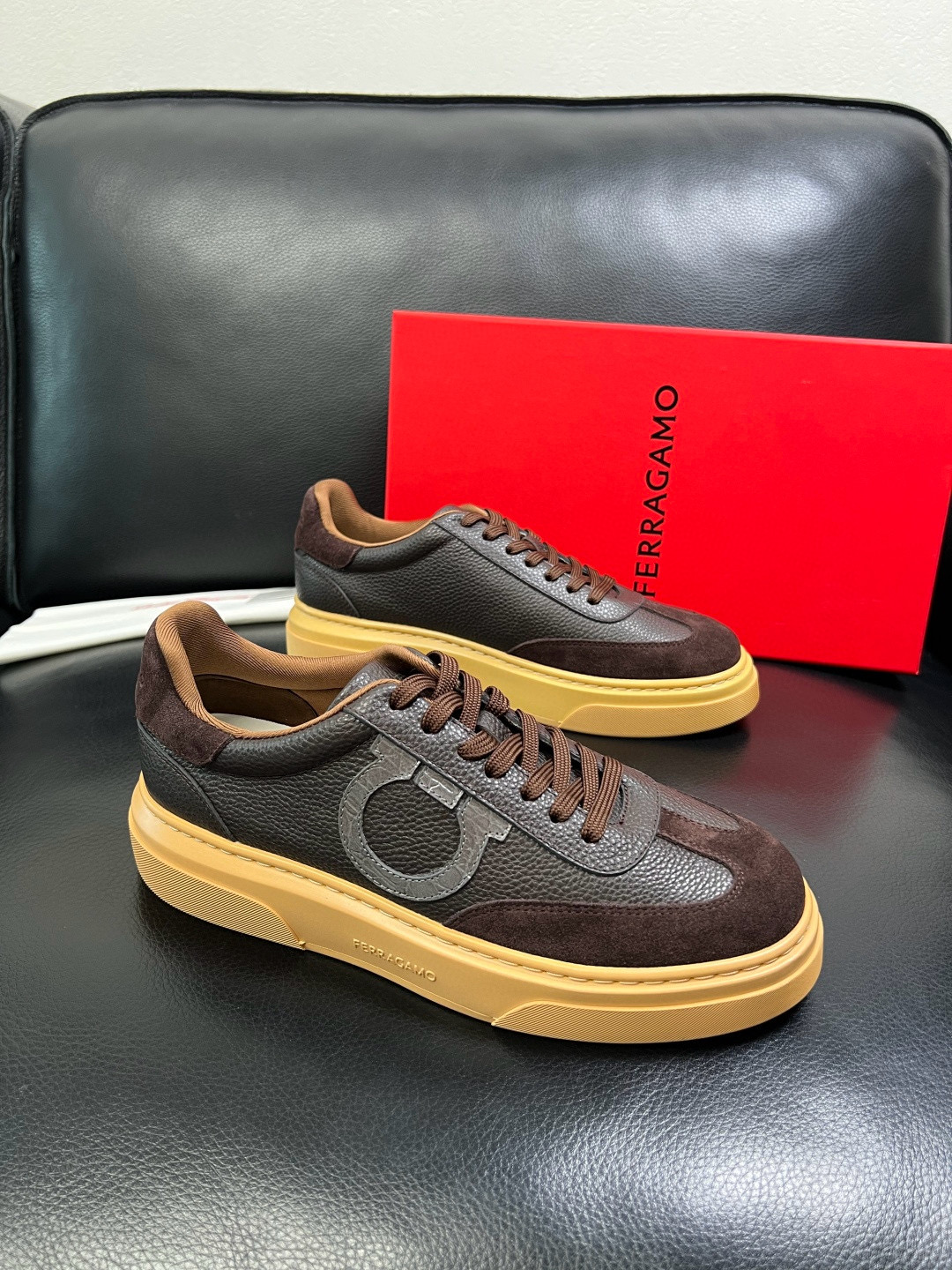 살바토레 페라가모 Salvatore Ferragamo 스니커즈