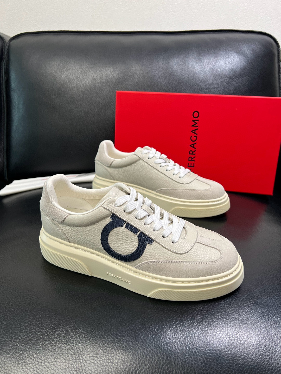 살바토레 페라가모 Salvatore Ferragamo 스니커즈