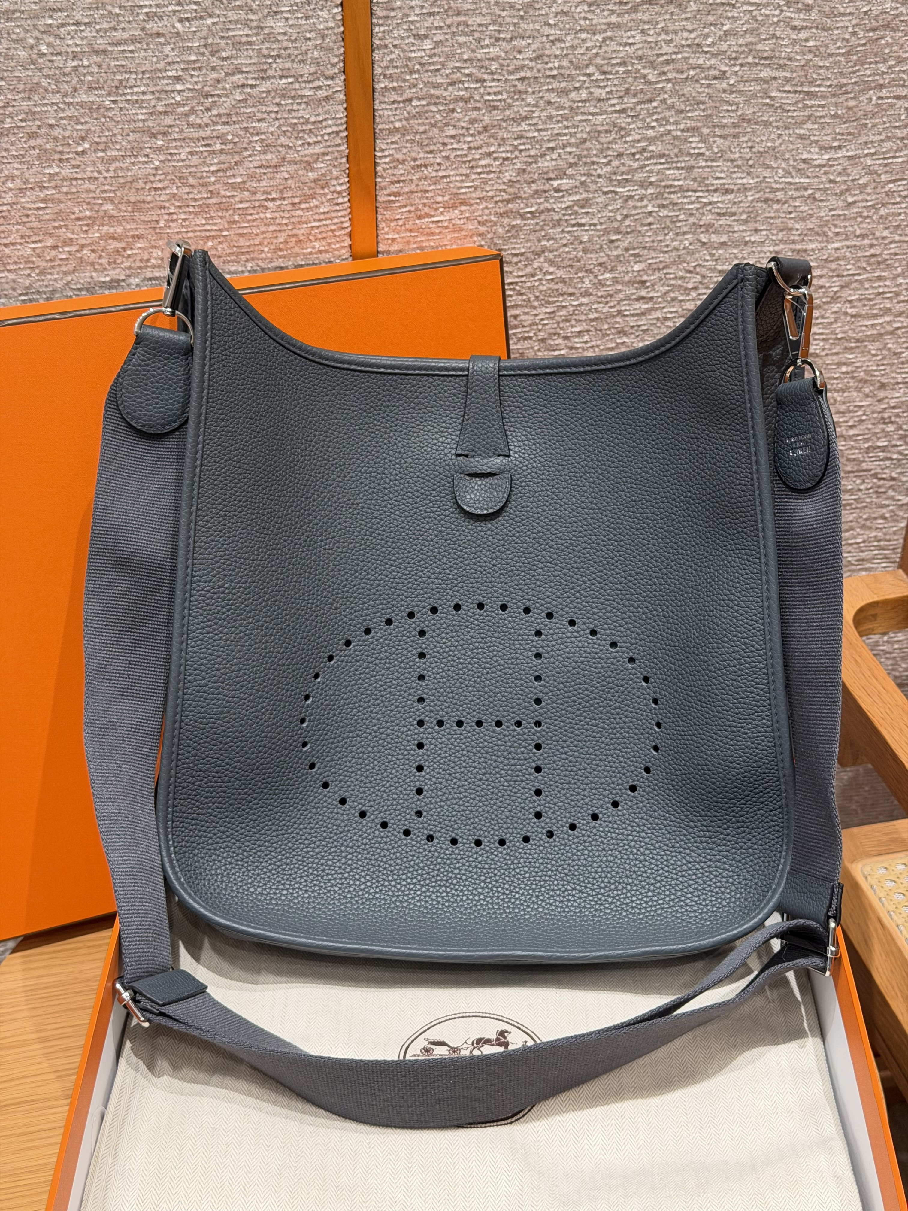 에르메스 Hermes Evelyne 33cm clemence 85 Ardoise/silver
