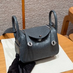 에르메스 Hermes Mini Lindy 19cm KK ostrich 0L Gris Meyer/silver