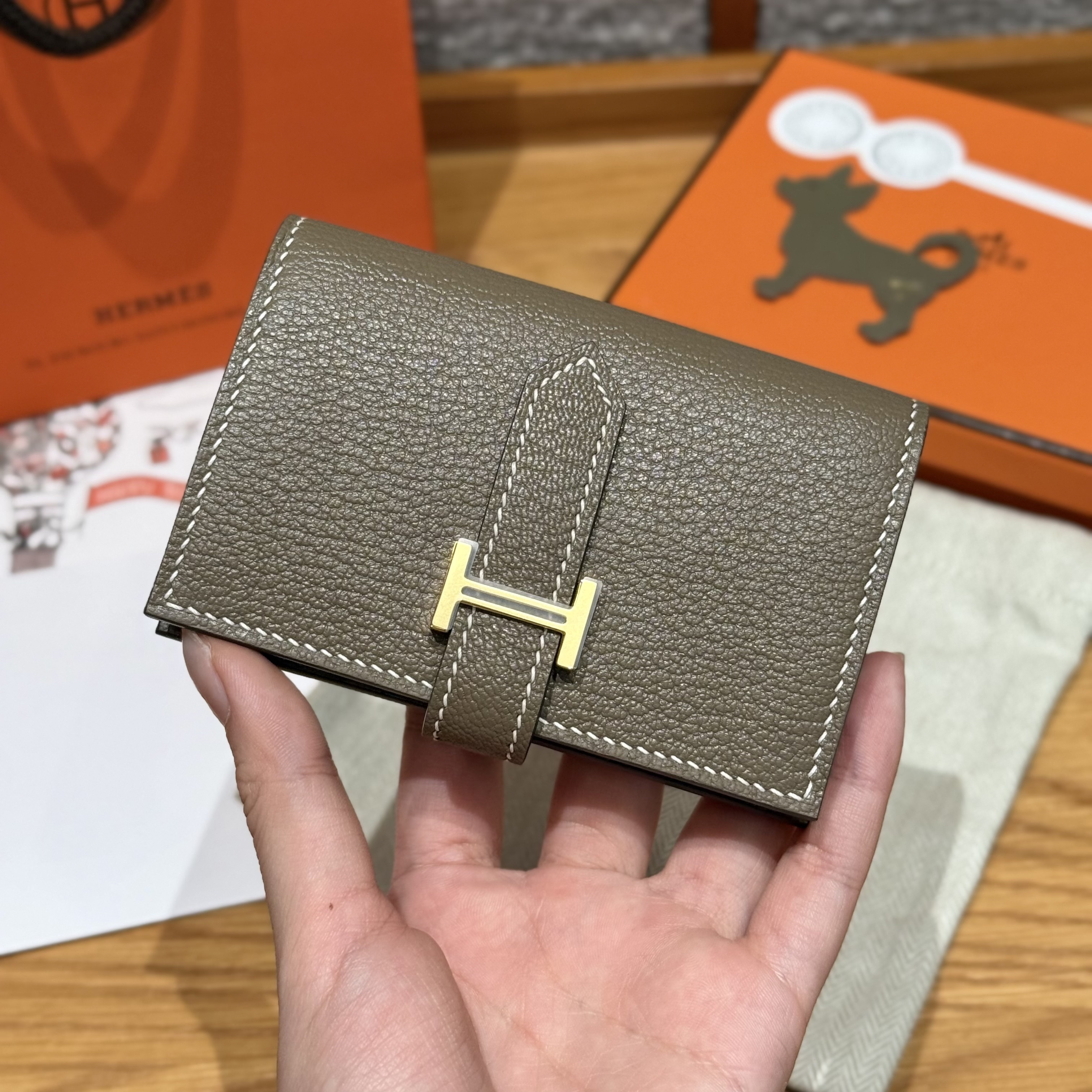 에르메스 Hermes Bearn mini wallet 10.3cm Chèvre 18 Etoupe/gold