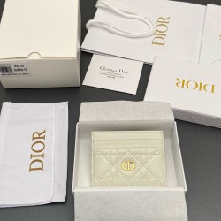 디올 Dior Dior S5130 Caro Freesia 카드 케이스 10.5cm