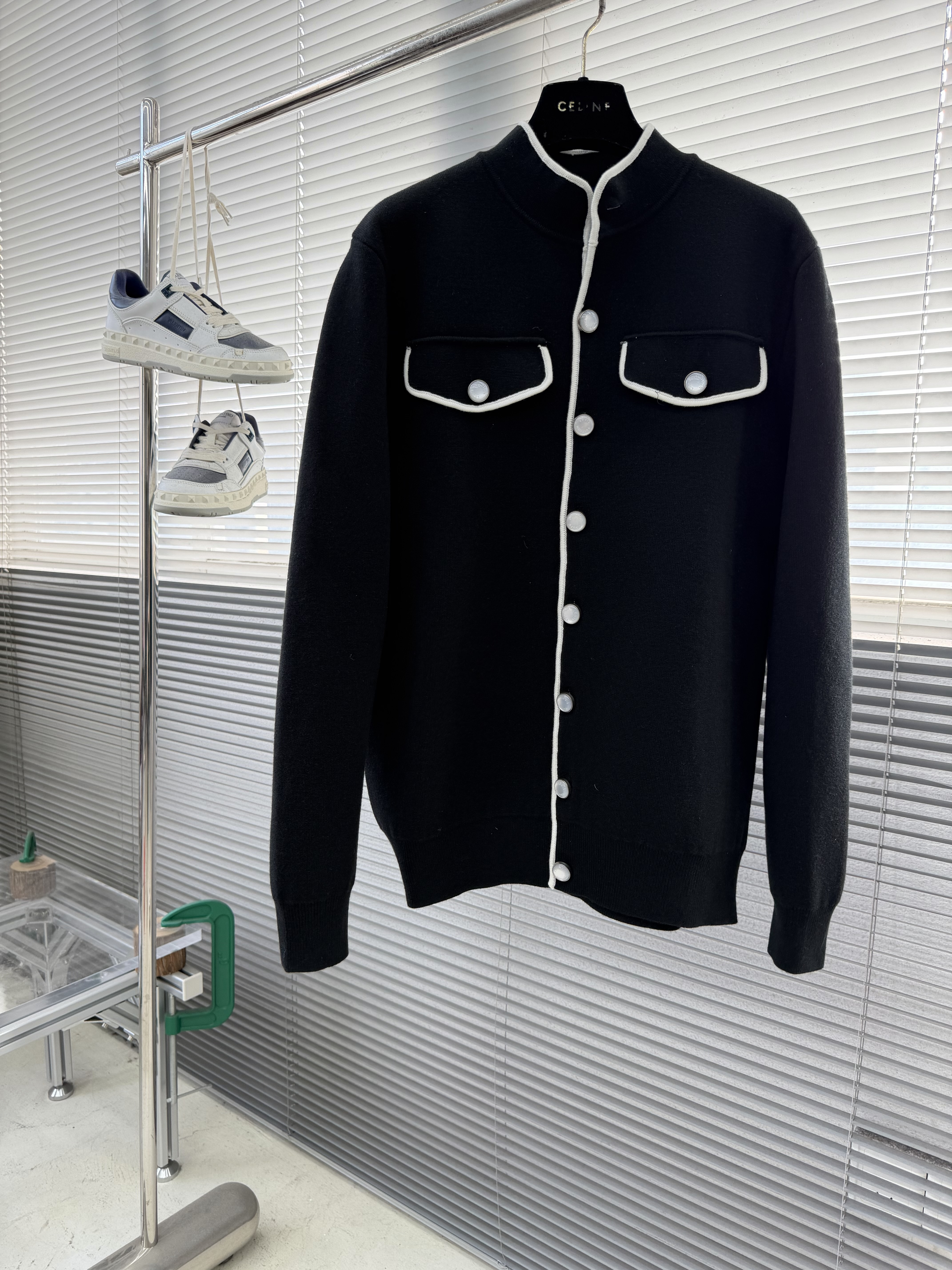 루이비통 Louis Vuitton 가디건