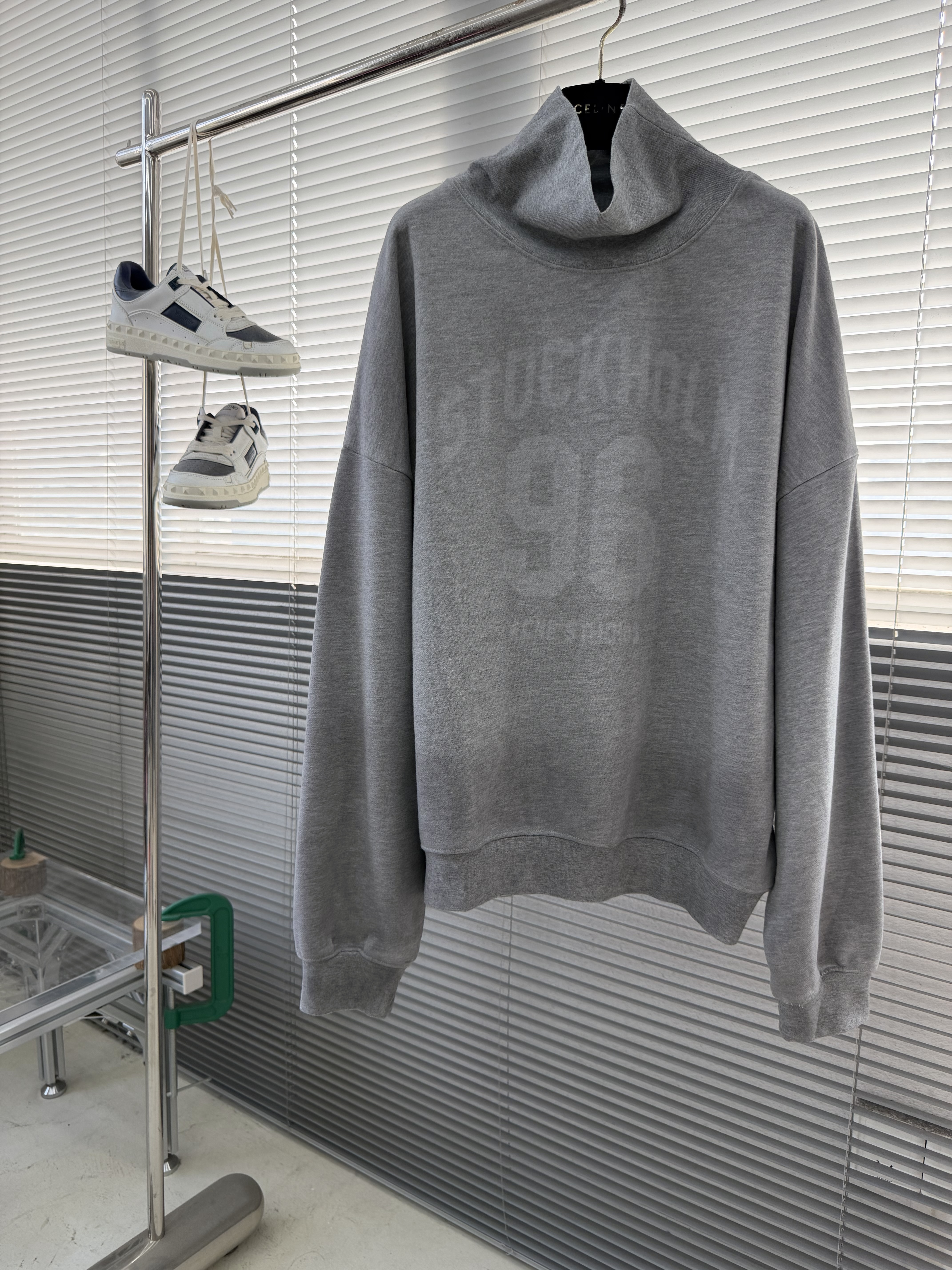 아크네 스튜디오 Acne Studios 맨투맨